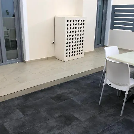 Selena * Kamari (Santorini)