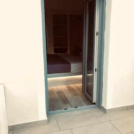 Selena Apartment Kamari (Santorini)