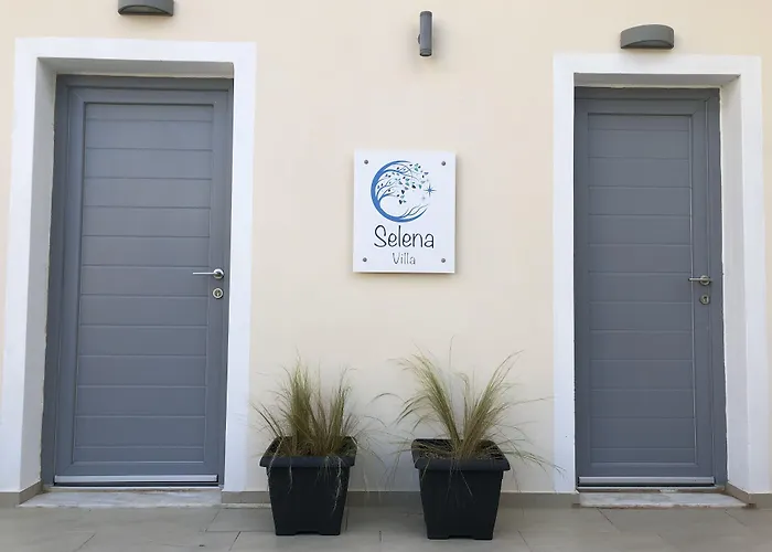 Selena Apartment Kamari (Santorini)