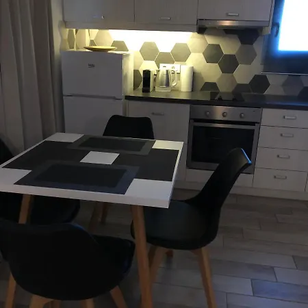 Selena Apartmán Kamári
