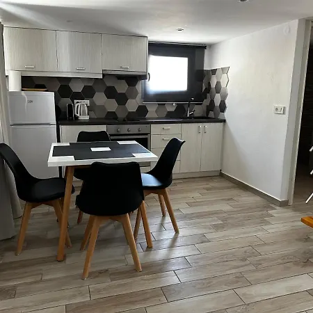 Selena Apartmán